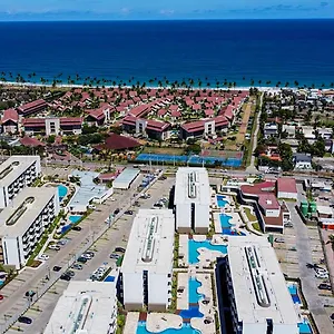  Apartamento Em - Vista P Piscina Brasil